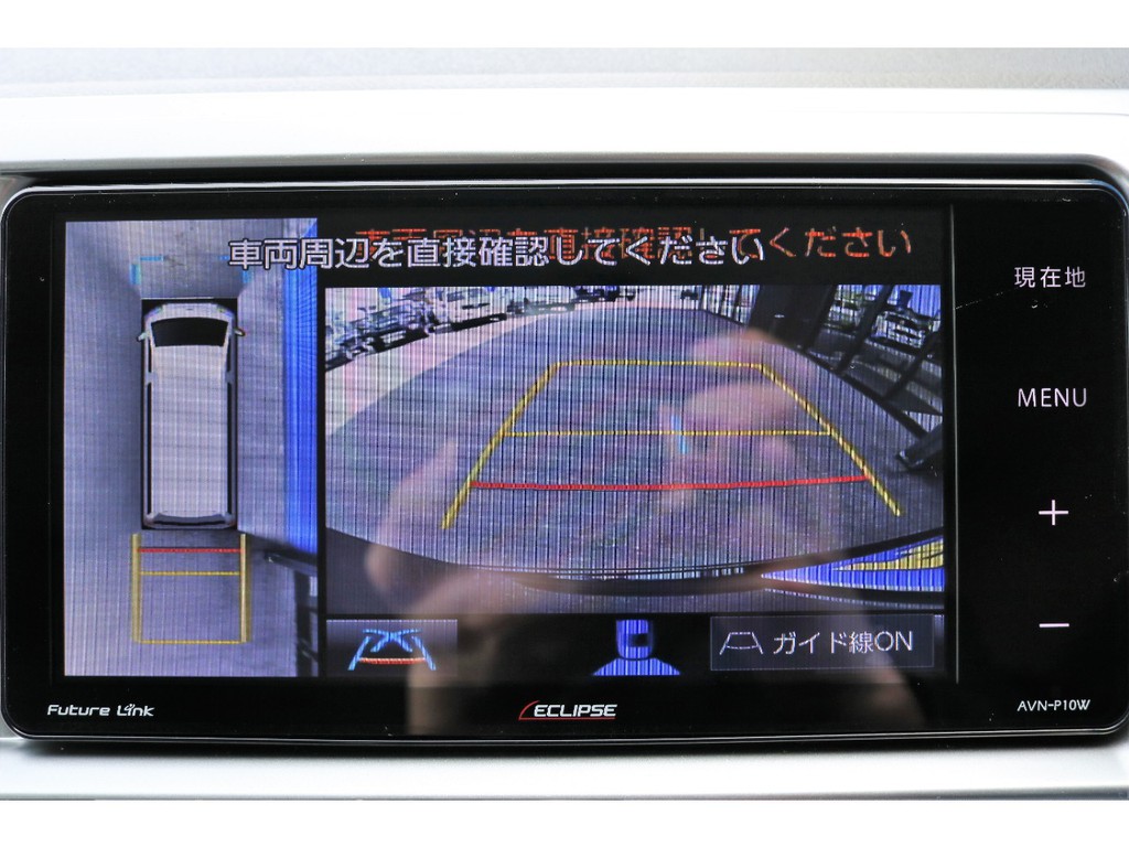 パノラミックビューモニター連動加工済みですので運転が苦手な方でも安心して駐車可能です☆