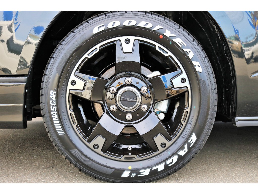 ＦＬＥＸオリジナル　Ｄｅｌｆ０３　17インチＡＷ×グッドイヤー　ナスカータイヤ装着☆