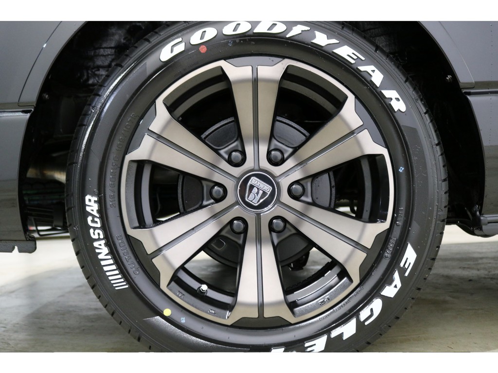 バルベロU/G17インチアルミホイール＆ナスカータイヤ！