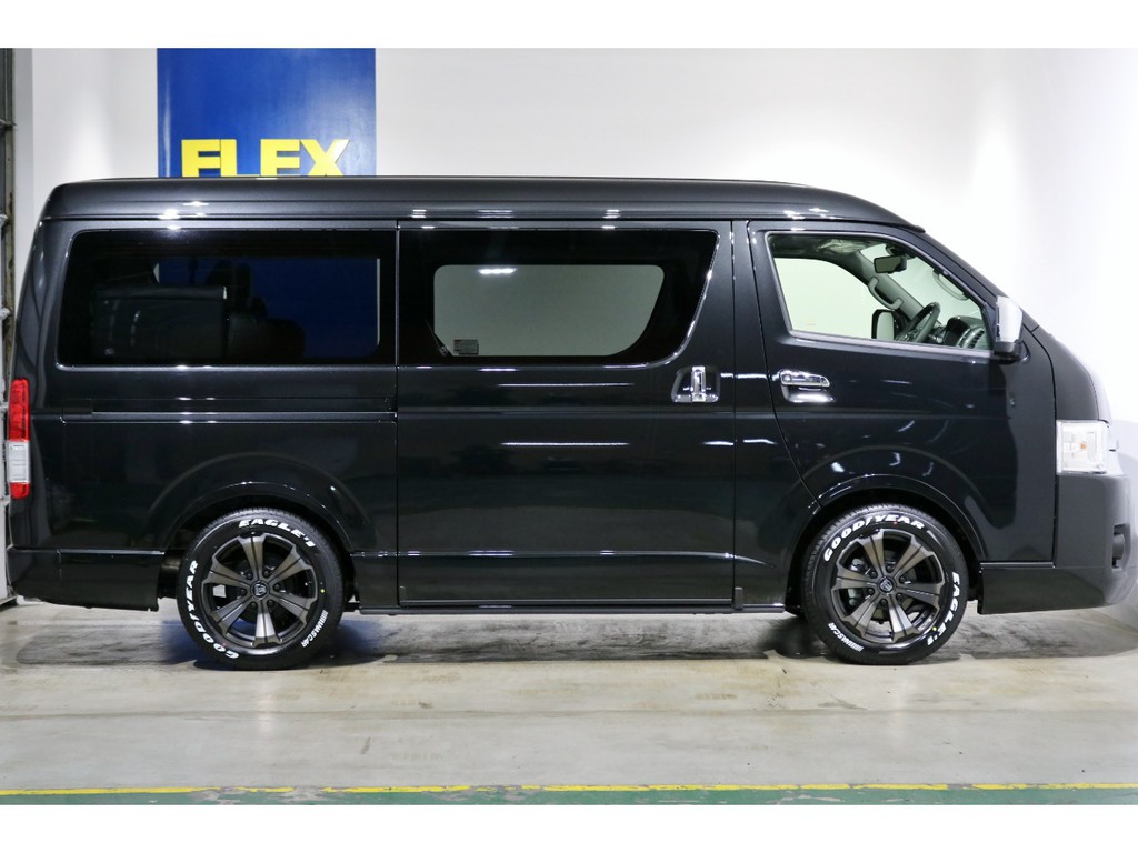 両側パワースライドドア搭載車両！