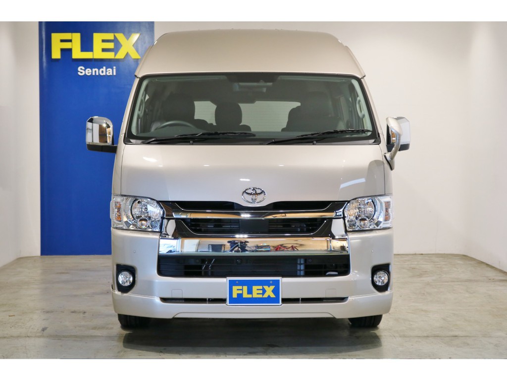 トヨタ・セーフティ・センス搭載！プリクラッシュセーフティシステム＆レーンディパーチャーアラート！