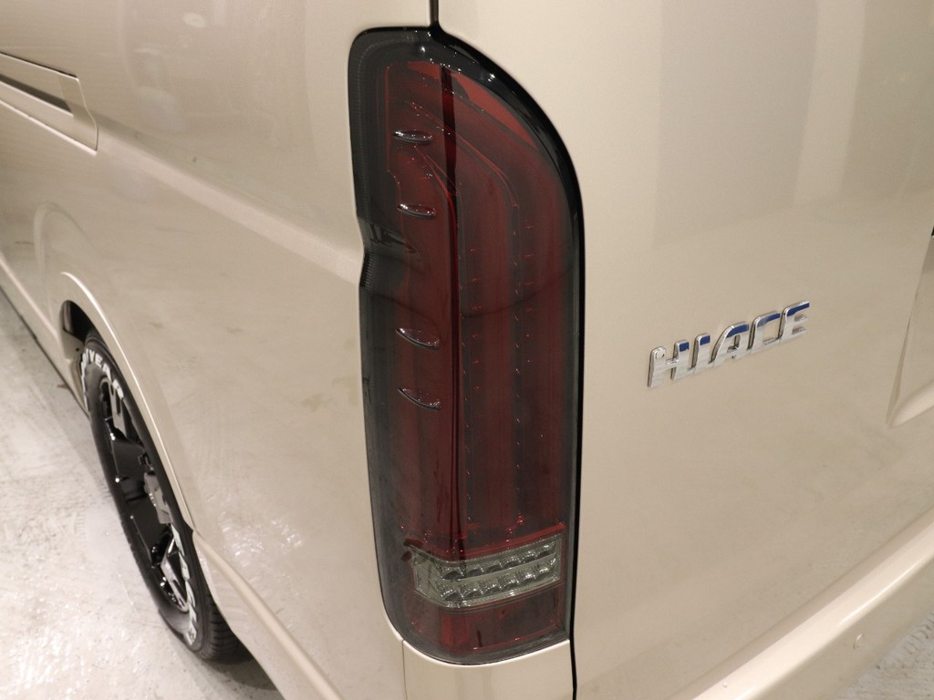 ULTIMETテールランプ