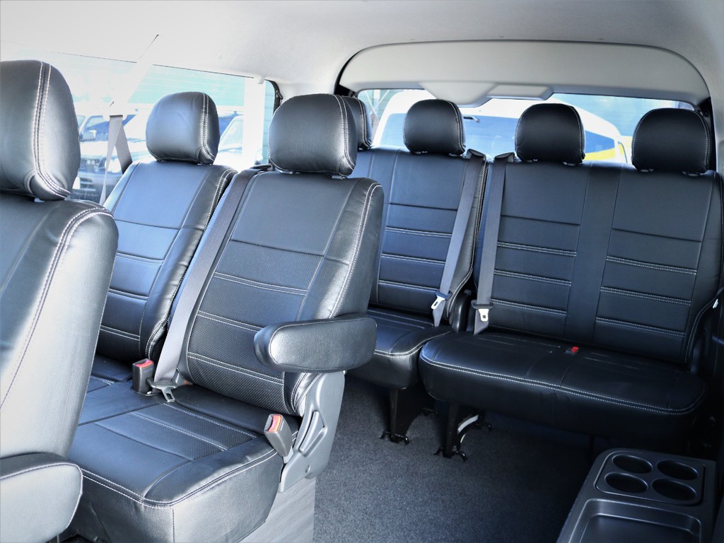 ３列目４列目！