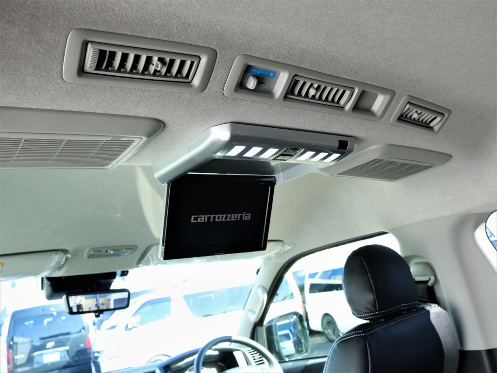 カロッツェリア製フリップダウンモニター！