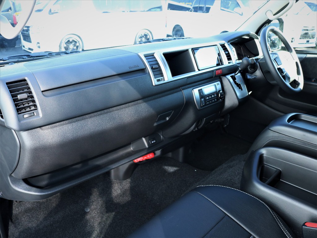 助手席エアバック、ＡＣ１００Ｖ電源！