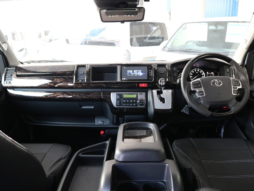 シルクブレイズインテリアパネル☆インテリアシフトノブ☆インテリアコンビステアリング☆