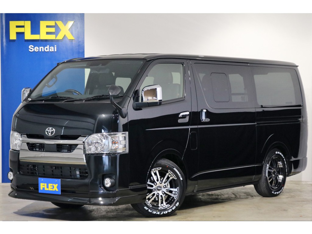 ★　新型　ハイエースバン　ディーゼル　４WD　ブラック　★