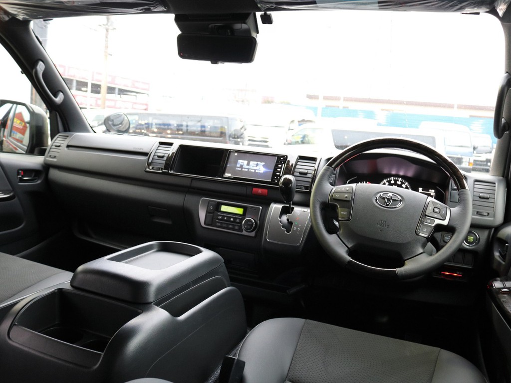 トヨタ ハイエースバン 2 7 スーパーgl ダークプライム ワイド ミドルルーフ ロングボディ 4wd 車探しなら中古車 新車の専門店flex フレックス へ