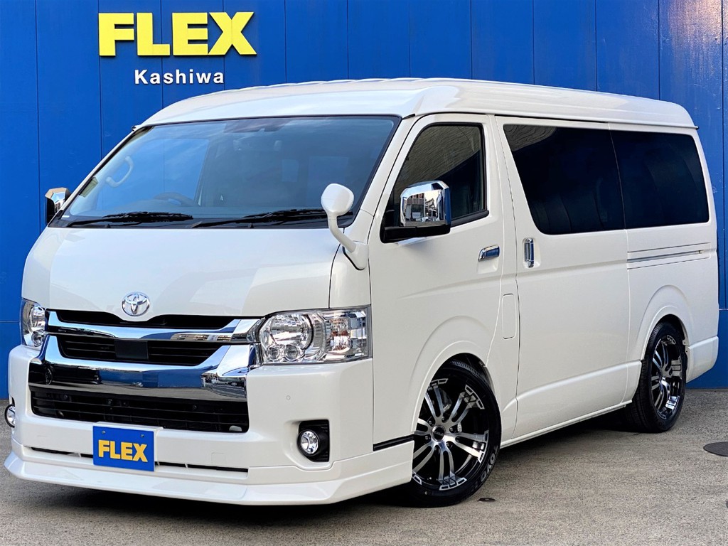 新車ハイエースワゴンＧＬ ＦＬＥＸオリジナルシートアレンジＶｅｒ２ トリプルナビパッケージが入庫しました！！