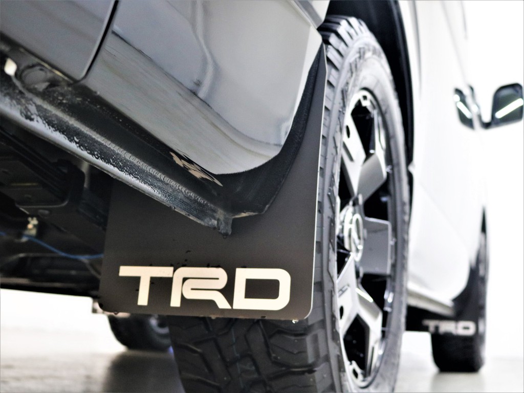 ＴＲＤマッドフラップ装着！