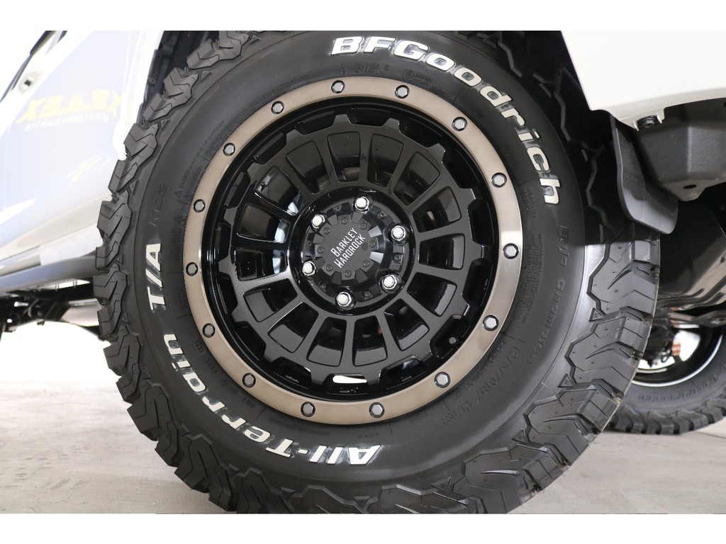 新品バークレイハードロックローガンAW＆BFgoodrich A/Tタイヤ装着☆