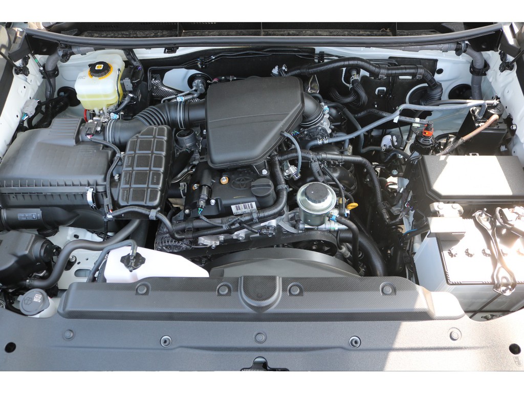 経済性に優れた2.7L 2TR-FEエンジン☆