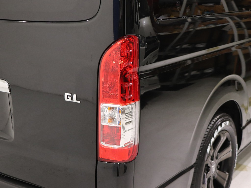 社外テールへのご変更も可能です！