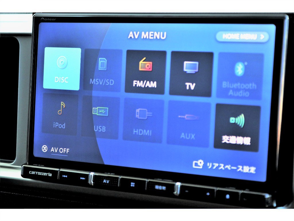カロッツェリア８インチＳＤナビ搭載♪大きくて見やすいですよ！！