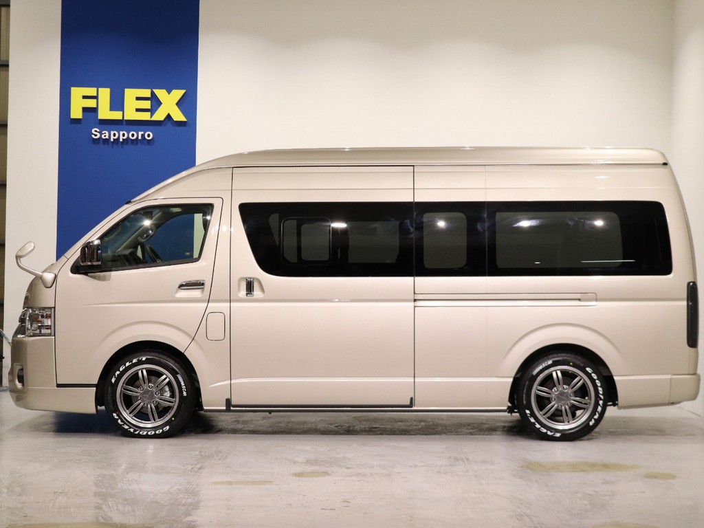 片側スライドドア車両となります！