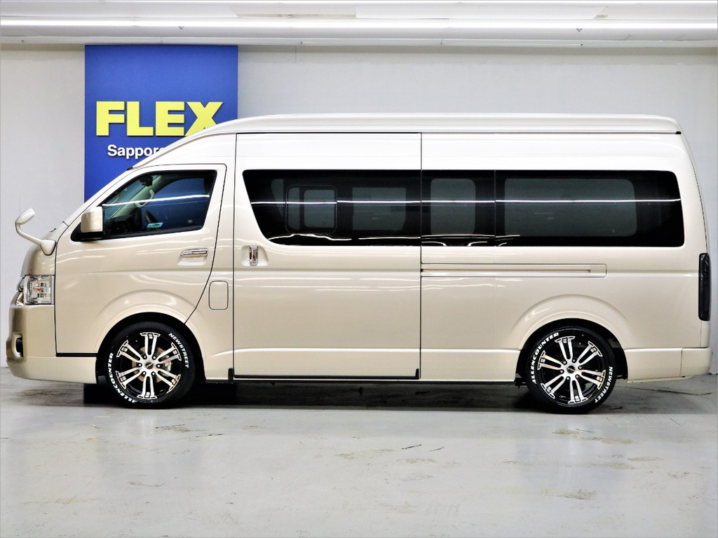 車高は1.5inchローダウン施工！片側スライドドアとなっております！