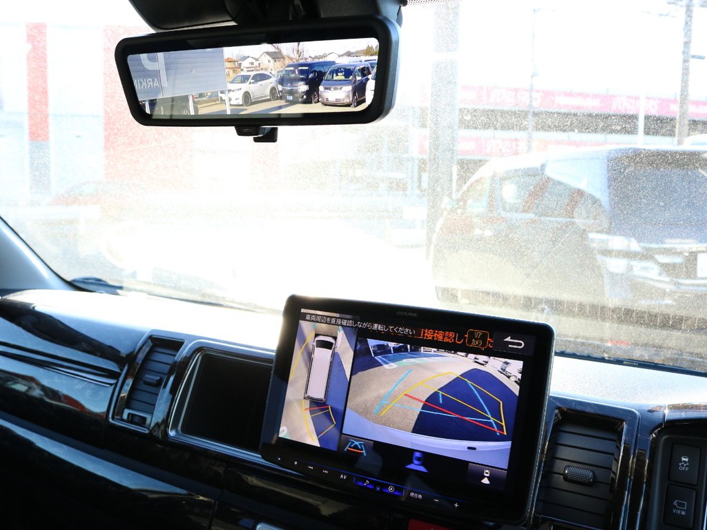 新搭載☆デジタルインナーミラー☆