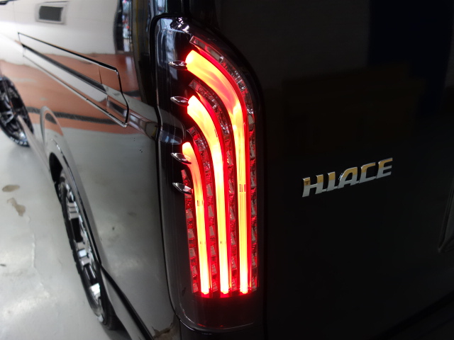 新車ワゴンＧＬファミリーに好評のＶｅｒ１シートアレンジツインナビパッケージ完成致しました！！店頭在庫車、即納車もご対応可能になります！！