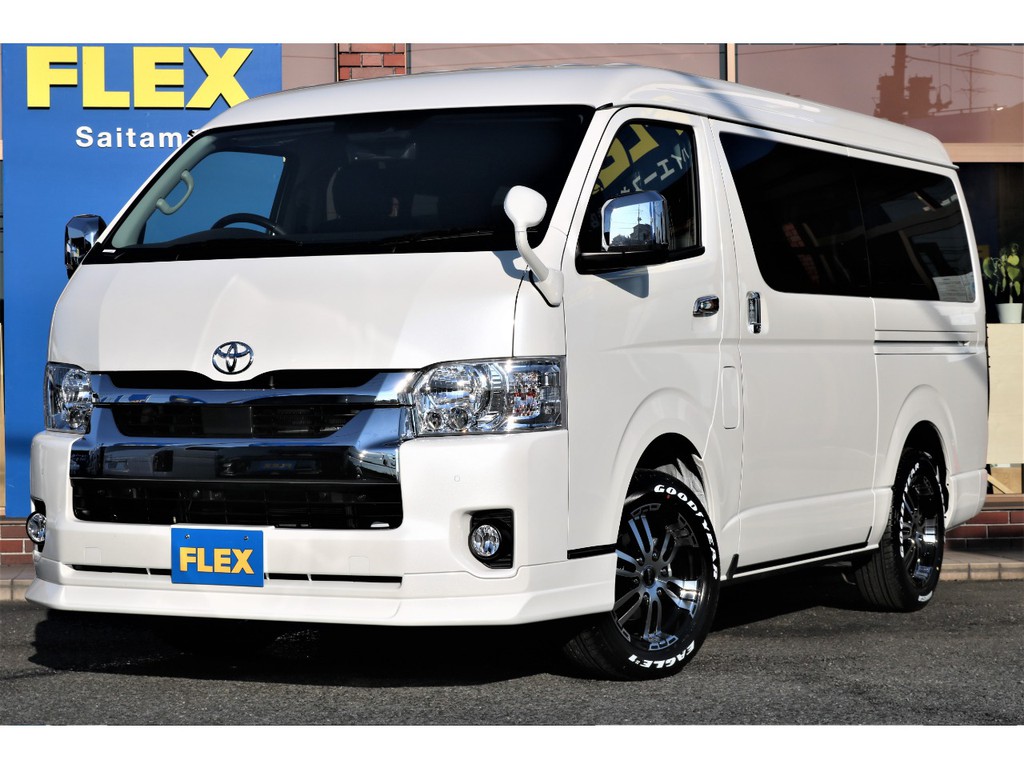 新車ハイエースワゴン４ＷＤ！フレックスＶｅｒ１内装が完成致しました☆