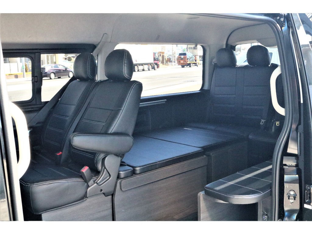 助手席側　荷物★運転席側　ベッドスタイル