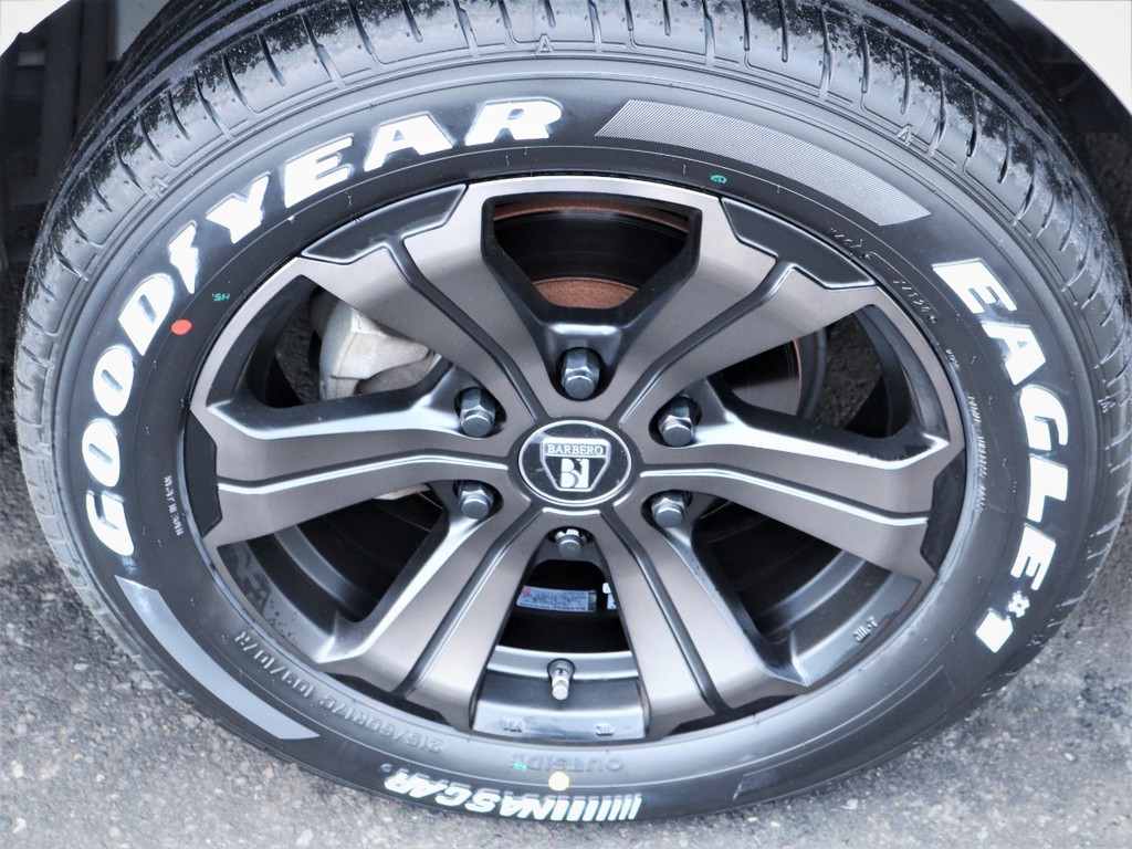 バルベロ１７インチアルミホイール、ナスカータイヤ！