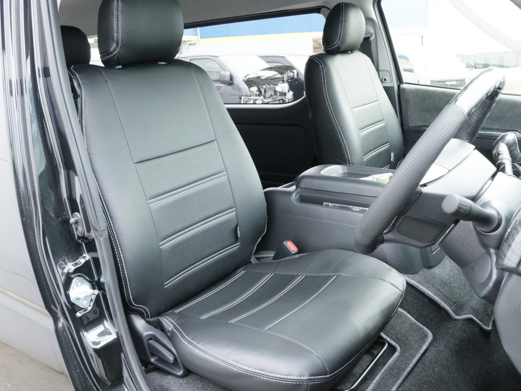 FLEXオリジナルシートカバー着用！