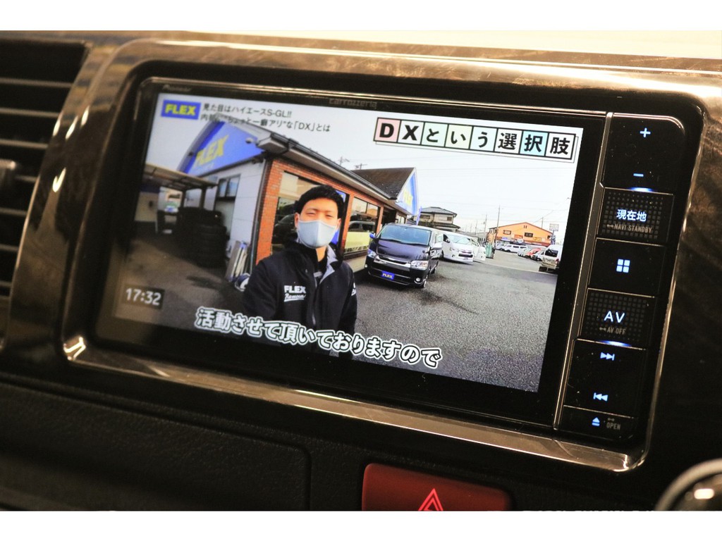 スマホのミラーリングも可能！YouTubeやNetflixの映像をナビに写すことができます★