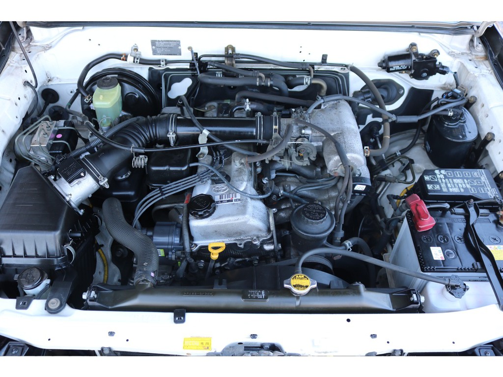 2700ccガソリン搭載です☆