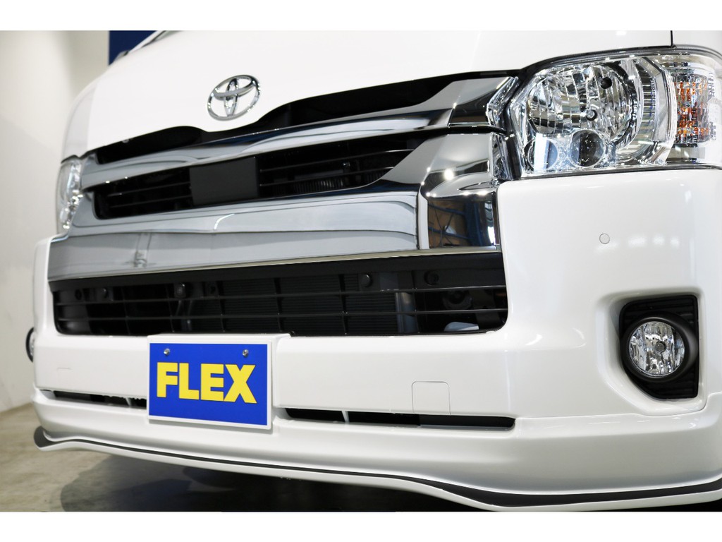 メーカーオプションのトヨタセーフティセンス付き！