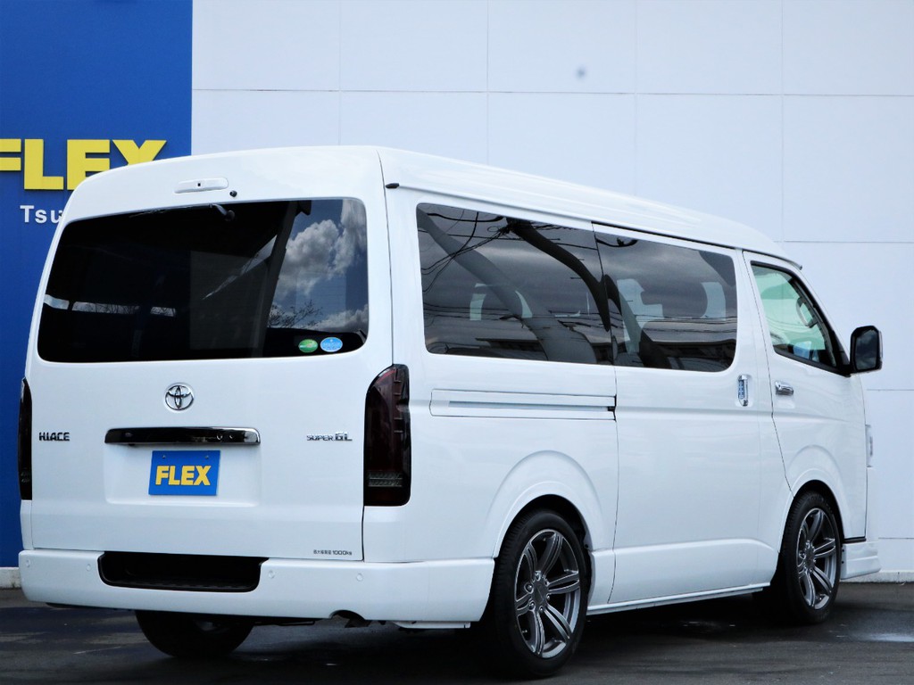 茨城県最大級のハイエース専門店！新車から中古車までラインナップ！