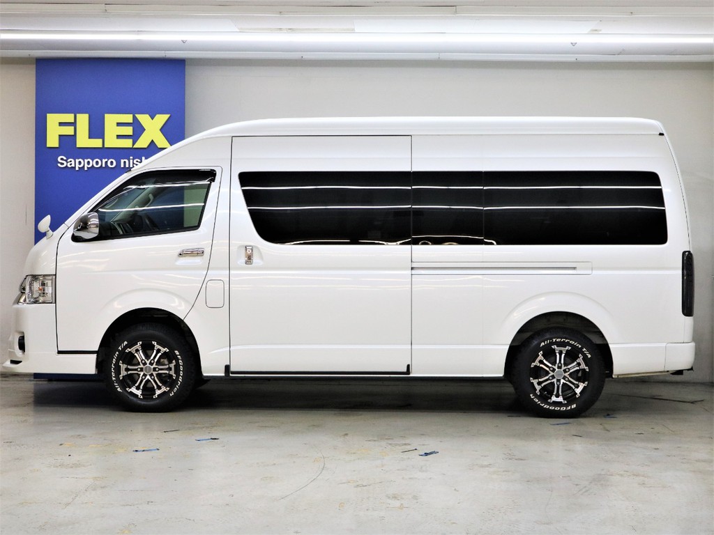 片側パワースライドドアとなっております！