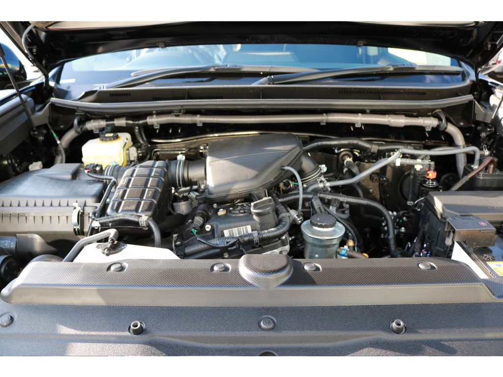 2700ccのガソリンエンジン車は維持費も経済的！