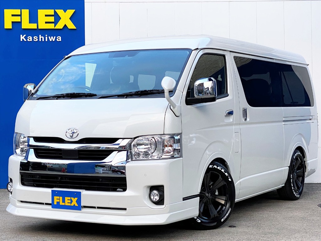 新車ハイエースワゴンＧＬ ＦＬＥＸオリジナルシートアレンジＶｅｒ５ ツインナビパッケージが入庫しました！！
