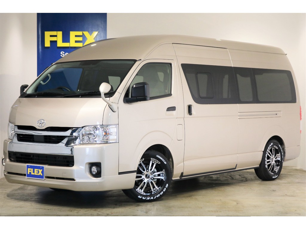 ★新型　ハイエース　バン　2.8クリーンディーゼル車　４WDフレックスカスタム★