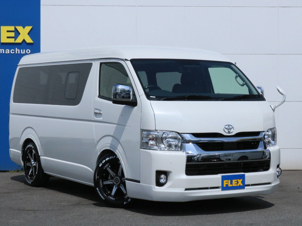 3ナンバー登録、10人乗車が可能です！
