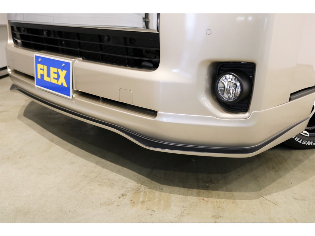 フロントスポイラーは415コブラType-Rで塗分け塗装を施しました！