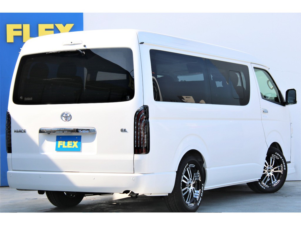 ボディカラーはこの時期ぴったりなパールホワイト！