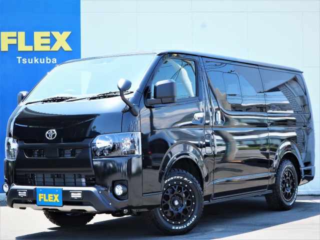 新車ハイエースⅤスーパーＧＬ５人乗り４ＷＤディーゼル特別仕様車ダークプライム２！