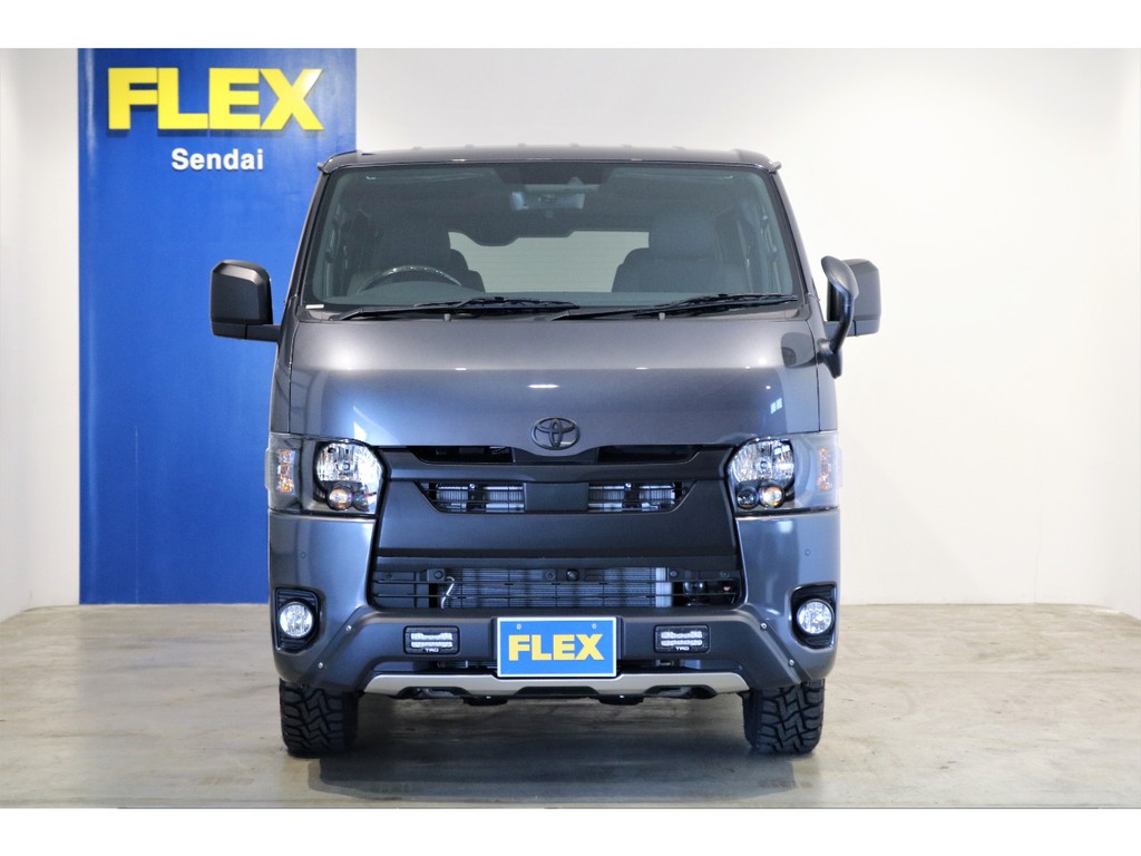 新型ハイエースバンディーゼル４WDが入庫いたしました！オフロードスタイルに！ヘッドライトも塗装済み！