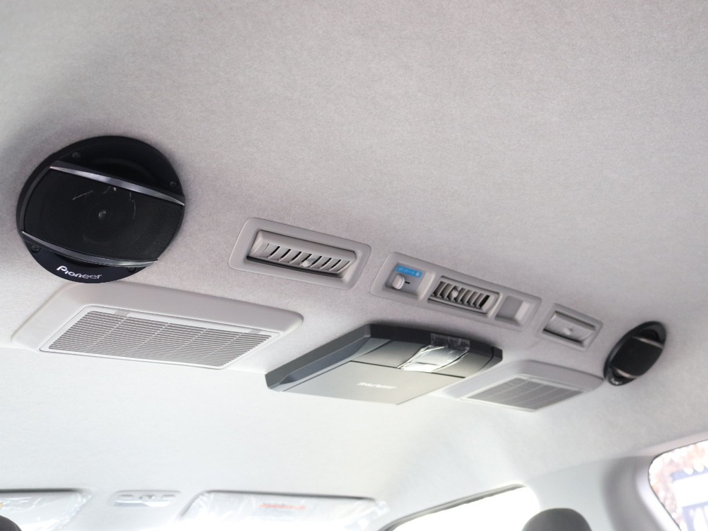 ルーフスピーカー付き！