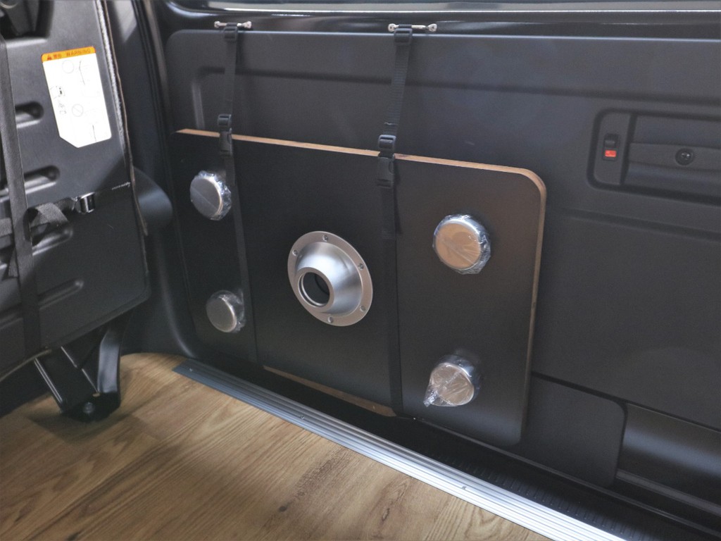 テーブルも収納可能！