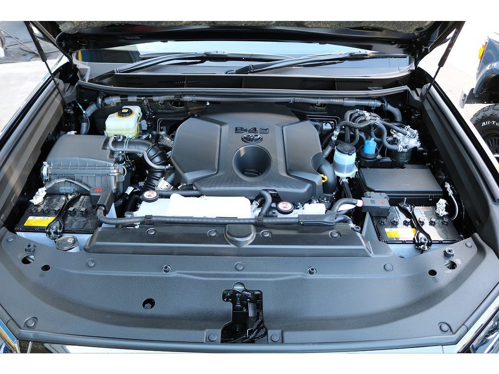 2.8クリーンディーゼルターボエンジン