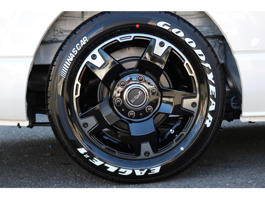 ＦＬＥＸ　Ｄｅｌｆ０３　１７インチアルミ！ＧＯＯＤＹＥＡＲタイヤ！