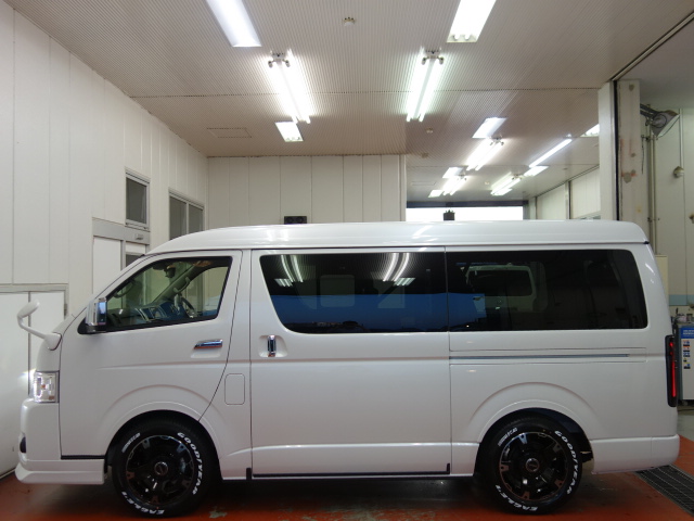 適度にローダウンされているので、普段使いやお仕事にもお使い頂ける車両となっております♪