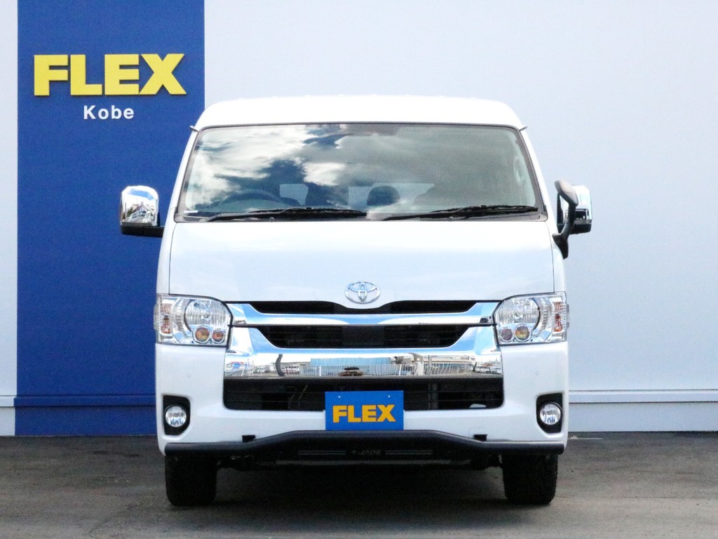 さあ、FLEXが誇る人気のシートアレンジVer1を搭載した、４WDアウトドアスタイル寒冷地対応モデルでお出かけしましょう！　シートアレンジ車両購入は現車がある今がチャンス！　お問い合わせは神戸店まで！