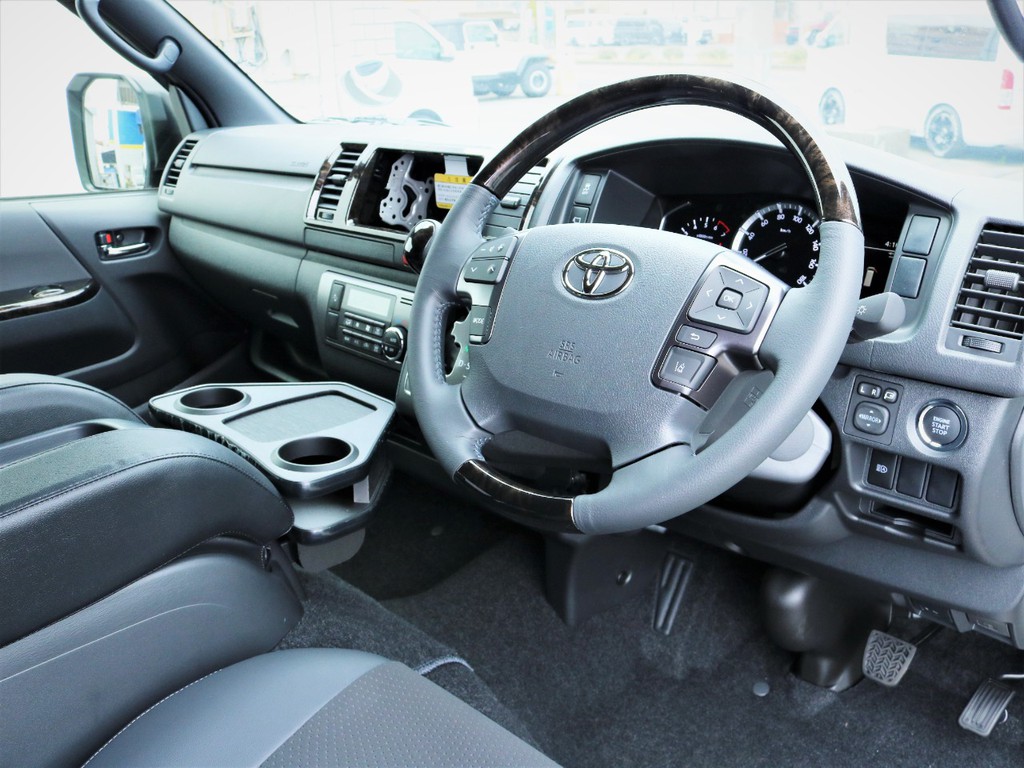 ご納車後のアフターもお任せ下さい！車検整備カスタムなんでも可能です！