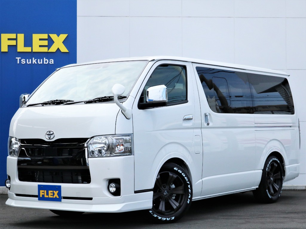新車ハイエースⅤスーパーＧＬ５人乗り２ＷＤガソリン特別仕様車ダークプライム！