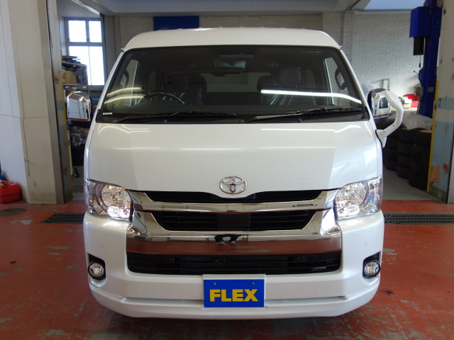 新車ハイエースＶダークプライムⅡワイド２８００ディーゼルナビパッケージ入庫致しました！！店頭在庫車、即納車可能になります！！