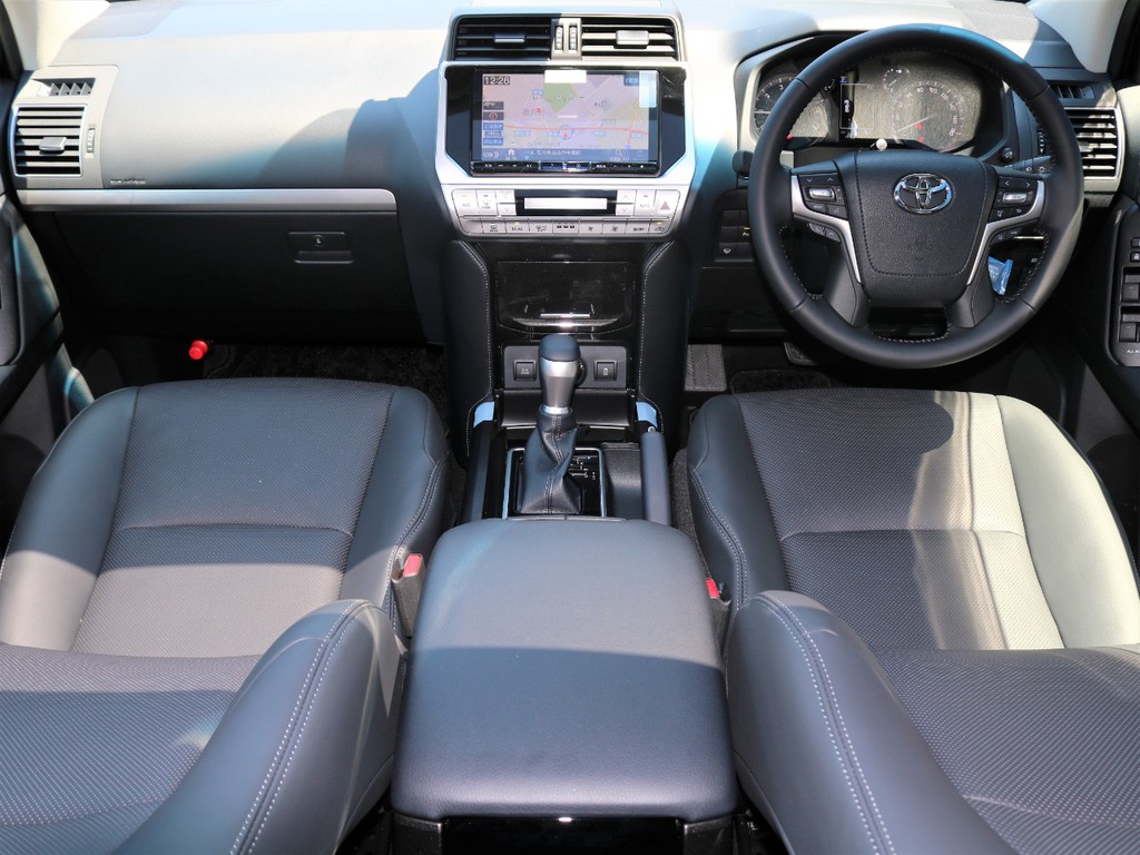 特別仕様車BlackEditionですのでTX　Lパッケージベースとなっております☆