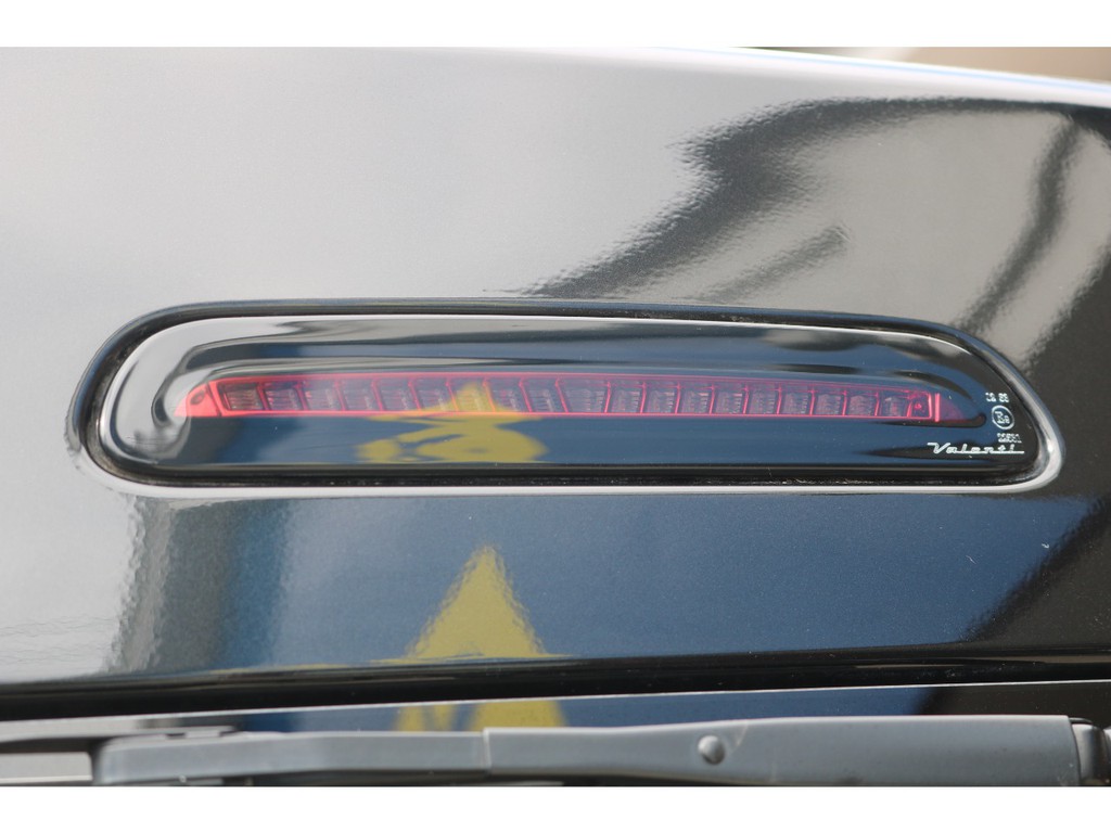 ＦＬＥＸオリジナル！アルティメットハイマウントランプ！